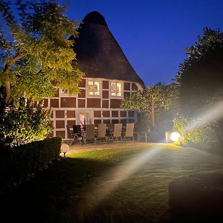 Altes Landhaus Oste, Klavier Appartement, 2 Zimmer Mit Kamin Hemmoor Ngoại thất bức ảnh