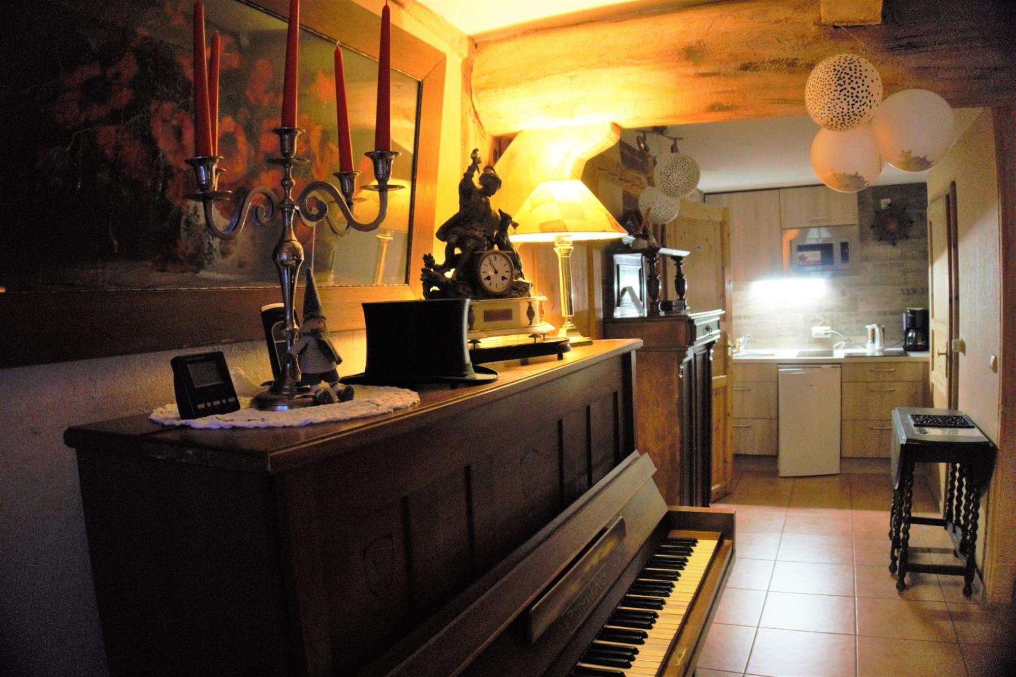 Altes Landhaus Oste, Klavier Appartement, 2 Zimmer Mit Kamin Hemmoor Ngoại thất bức ảnh
