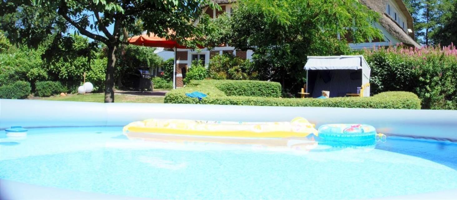 Altes Landhaus Oste, Klavier Appartement, 2 Zimmer Mit Kamin Hemmoor Ngoại thất bức ảnh